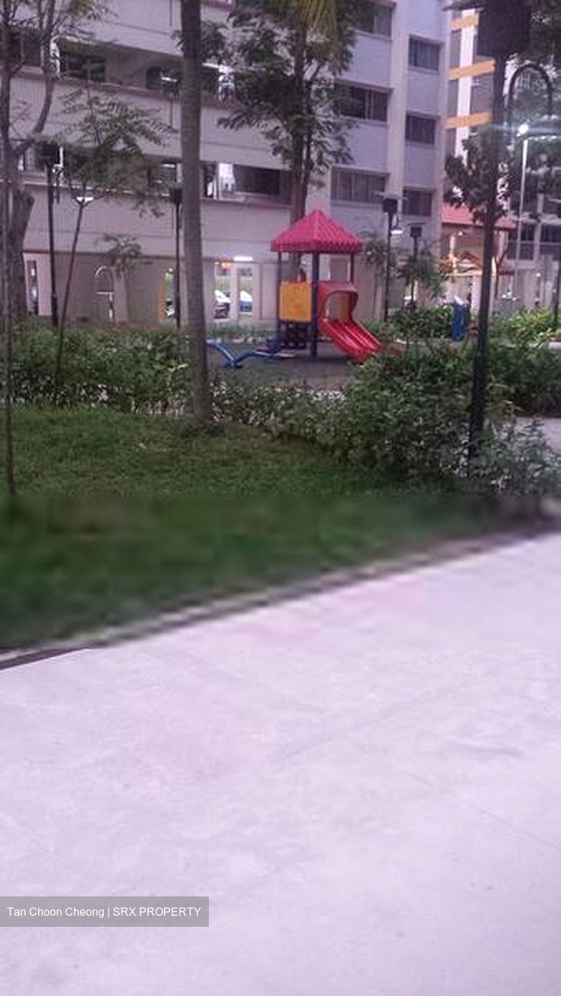Blk 831 Woodlands Street 83 (Woodlands), HDB 4 Rooms #576085301